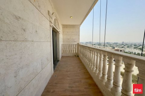 Apartment in Al Furjan, Dubai 2 bedrooms, 135.8 sq.m. № 114092 - photo 10
