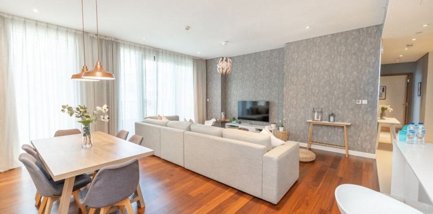 Appartement à City Walk, Dubai, 2 chambres, 182.1 m², № 141809