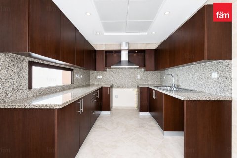 Ático en Dubai, 3 dormitorios, 379.1 m², № 141811 - foto 13