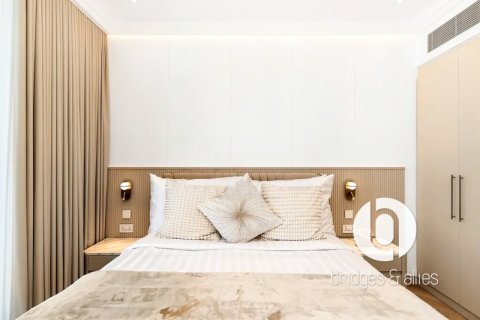Apartment in Downtown Dubai (Downtown Burj Dubai), Dubai 2 bedrooms, 130 sq.m. № 99687 - photo 12