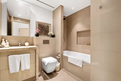 Снять в аренду квартиру в Даунтаун Дубай (Даунтаун Бурдж Дубай), Дубай: 2 спальни, 130м², № 99687 - фото 13