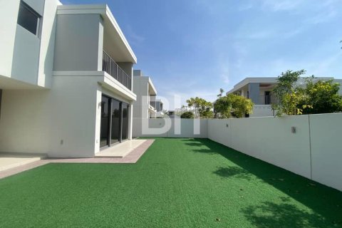 Villa en Dubai Hills Estate, Dubai, 3 dormitorios, 423 m², № 24301 - foto 10