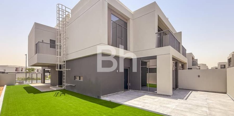Вилла в Dubai South (Dubai World Central), Дубай, 4 спальни, 291м², № 24300