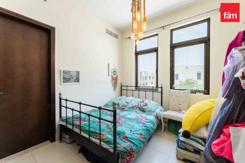 Adosado en Reem, Dubai, 3 dormitorios, 271.8 m², № 18706 - foto 25