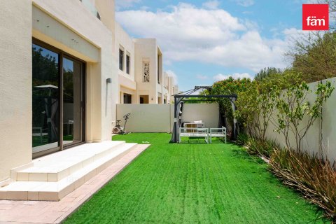 Adosado en Reem, Dubai, 3 dormitorios, 271.8 m², № 18706 - foto 27