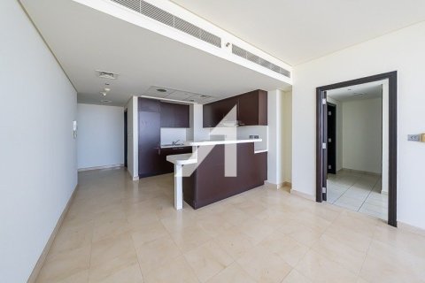 Квартира в Дубае, 1 спальня, 74.7м², № 70950