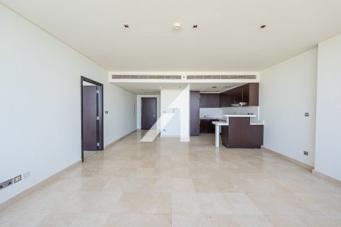 Снять в аренду квартиру в Дубае: 1 спальня, 80.4м², № 70950 - фото 1