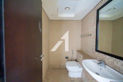 Appartement à Dubai, 1 chambre, 74.7 m², № 70950 - photo 2