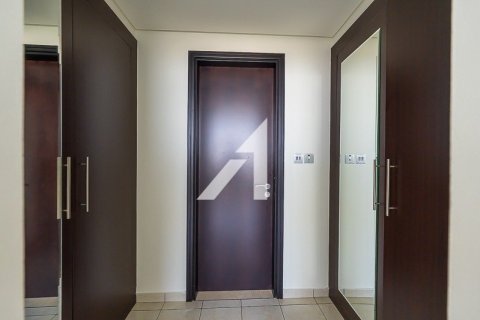 Снять в аренду квартиру в Дубае: 1 спальня, 80.4м², № 70950 - фото 4