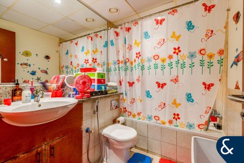 Купить квартиру в Al Arta, Greens, Дубай: 2 спальни, 138м², № 74479 - фото 13