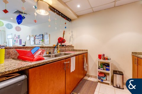 Купить квартиру в Al Arta, Greens, Дубай: 2 спальни, 138м², № 74479 - фото 9