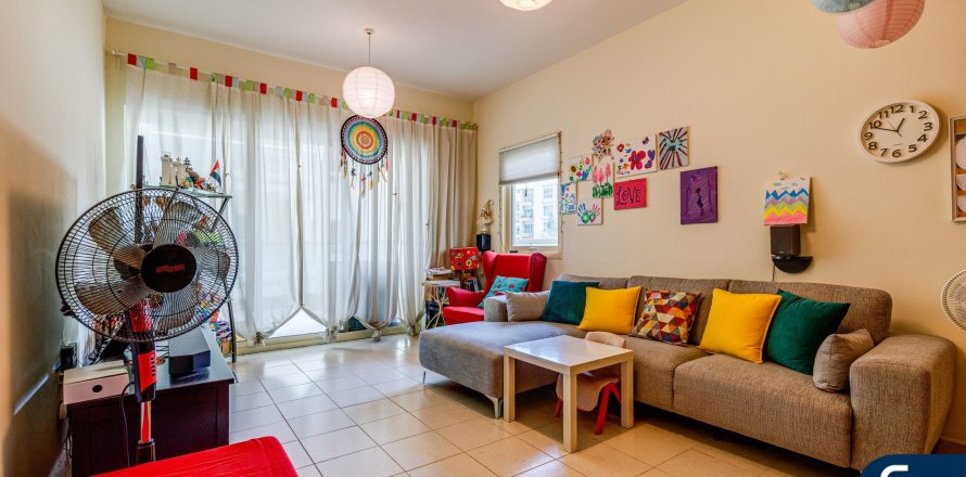 Квартира в Al Arta, Greens, Дубай, 2 спальни, 138м², № 74479