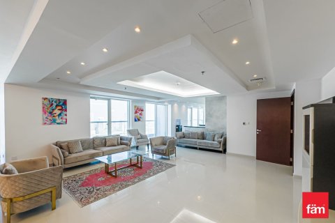Купить квартиру в Дубай Марине, Дубай: 3 спальни, 360.5м², № 47485 - фото 6