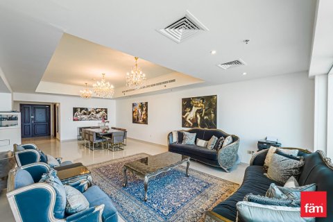 Купить квартиру в Дубай Марине, Дубай: 3 спальни, 360.5м², № 47485 - фото 7
