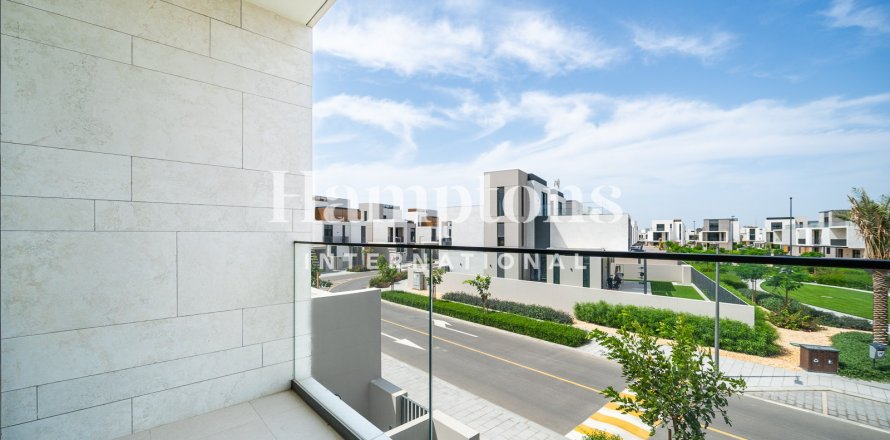 Вилла в Arabian Ranches 3, Дубай, 4 спальни, 449.469м², № 114693