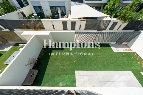 Townhouse in Arabian Ranches 3, Dubai 4 bedrooms, 240.99038200 sq.m. № 123880 - photo 20