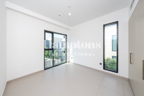 Townhouse in Arabian Ranches 3, Dubai 4 bedrooms, 240.99038200 sq.m. № 123880 - photo 12