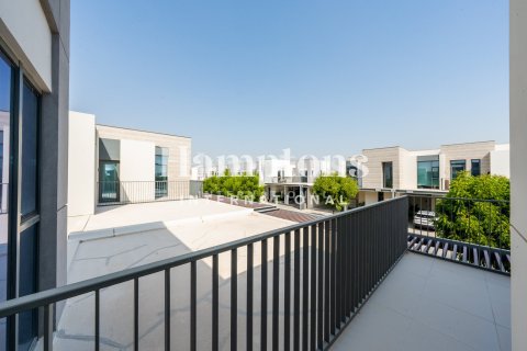 Townhouse in Arabian Ranches 3, Dubai 4 bedrooms, 240.99038200 sq.m. № 123880 - photo 10
