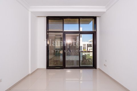 Снять в аренду таунхаус в Trinity, DAMAC Hills (Akoya by DAMAC), Дубай: 3 спальни, 253.06777200м², № 123882 - фото 27