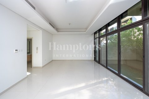 Снять в аренду таунхаус в Trinity, DAMAC Hills (Akoya by DAMAC), Дубай: 3 спальни, 253.06777200м², № 123882 - фото 25