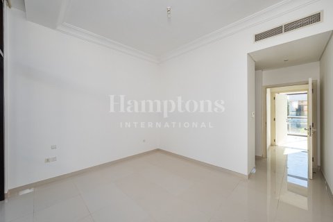 Снять в аренду таунхаус в Trinity, DAMAC Hills (Akoya by DAMAC), Дубай: 3 спальни, 253.06777200м², № 123882 - фото 15