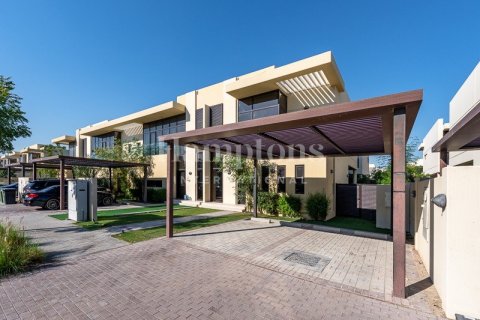 Снять в аренду таунхаус в Trinity, DAMAC Hills (Akoya by DAMAC), Дубай: 3 спальни, 253.06777200м², № 123882 - фото 29