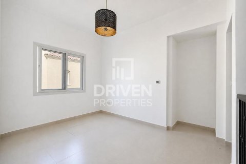 Villa en Bella Casa, Serena, Dubai, 3 dormitorios, 282.52 m², № 143201 - foto 7