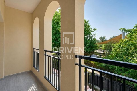 Villa en Bella Casa, Serena, Dubai, 3 dormitorios, 282.52 m², № 143201 - foto 18