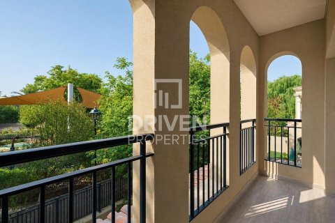 Villa en Bella Casa, Serena, Dubai, 3 dormitorios, 282.52 m², № 143201 - foto 19