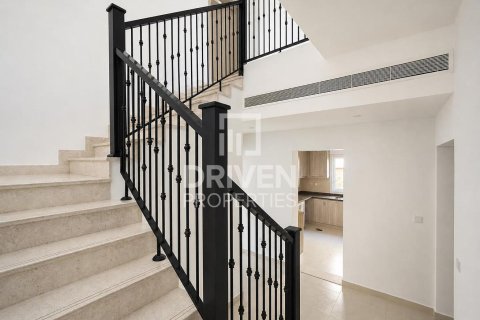 Villa en Bella Casa, Serena, Dubai, 3 dormitorios, 282.52 m², № 143201 - foto 6