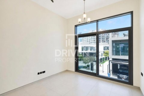 Villa in Liwan, Dubai Land, Dubai 5 bedrooms, 184.13 sq.m. № 143207 - photo 11