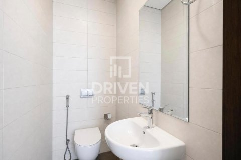 Villa in Liwan, Dubai Land, Dubai 5 bedrooms, 184.13 sq.m. № 143207 - photo 18