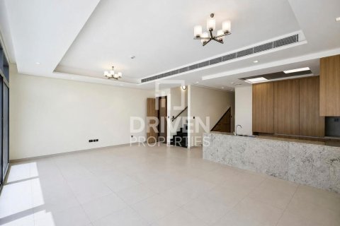 Villa in Liwan, Dubai Land, Dubai 5 bedrooms, 184.13 sq.m. № 143207