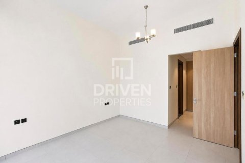 Villa in Liwan, Dubai Land, Dubai 5 bedrooms, 184.13 sq.m. № 143207 - photo 14