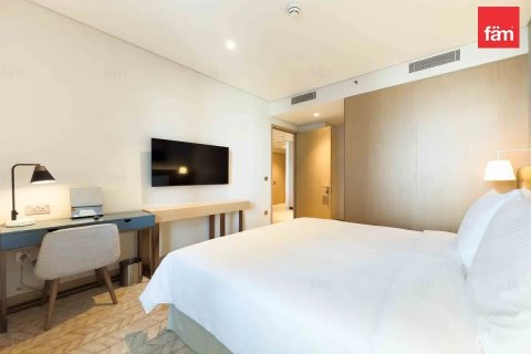 Снять в аренду квартиру в Даунтаун Дубай (Даунтаун Бурдж Дубай), Дубай: 1 спальня, 79.9м², № 64035 - фото 1