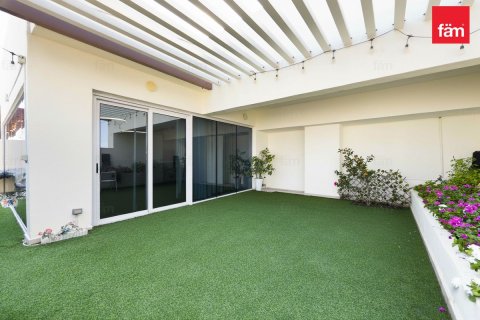 Купить квартиру в Al Furjan, Дубай: 2 спальни, 215.1м², № 64028 - фото 19