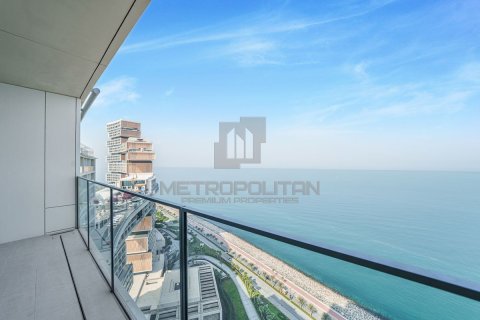 Apartment in Palm Jumeirah, Dubai 2 bedrooms, 191 sq.m. № 5976 - photo 1