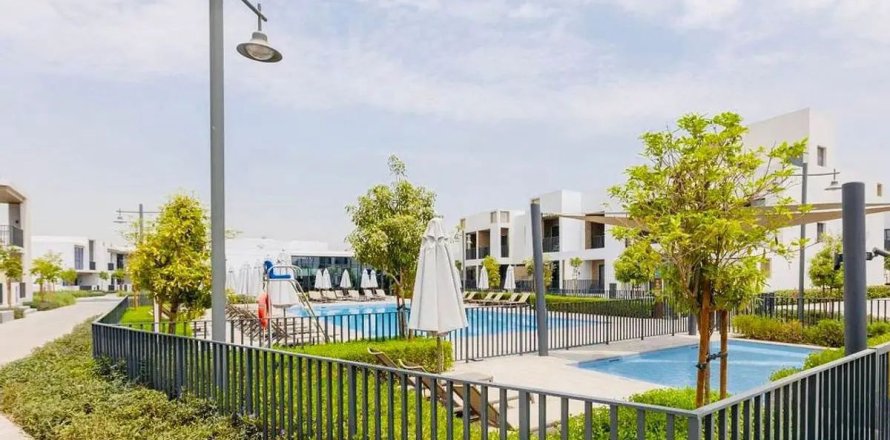 Maison de ville à Dubai, 3 chambres, 125.8 m², № 97518