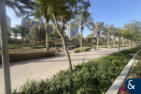 Apartamento en Dubai Hills Estate, Dubai, 2 dormitorios, 183 m², № 99030 - foto 4