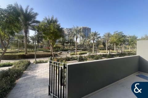 Apartamento en Dubai Hills Estate, Dubai, 2 dormitorios, 183 m², № 99030 - foto 5