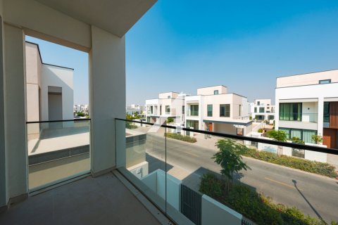 Снять в аренду виллу в Caya, Arabian Ranches 3, Дубай: 4 спальни, 449.8м², № 63087 - фото 27