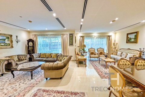Villa in Legacy, Jumeirah Park, Dubai 4 bedrooms, 314 sq.m. № 13510 - photo 8