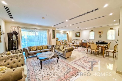 Villa in Legacy, Jumeirah Park, Dubai 4 bedrooms, 314 sq.m. № 13510 - photo 12