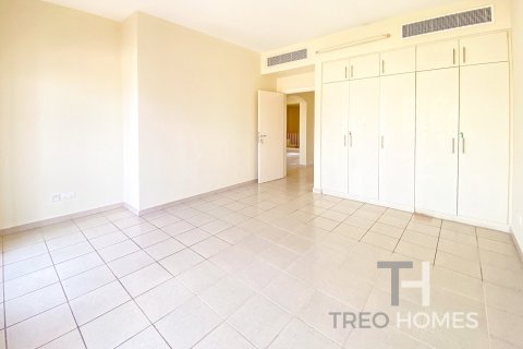 Villa à Meadows, Dubai, 4 chambres, 381 m², № 13516 - photo 13