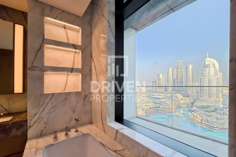 Apartment in Opera District, Downtown Dubai (Downtown Burj Dubai), Dubai 4 bedrooms, 480.87 sq.m. № 136064 - photo 16