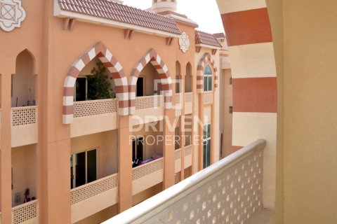 Bâtiment à Dubai Investment Park, Dubai, 7 chambres, 1584 m², № 20135 - photo 10