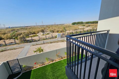 Снять в аренду таунхаус в Дубае: 3 спальни, 252м², № 77894 - фото 15