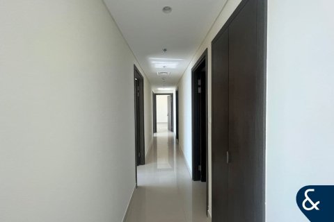 Купить квартиру в Harbour Views 1, Dubai Creek Harbour (The Lagoons), Дубай: 3 спальни, 159м², № 75784 - фото 8