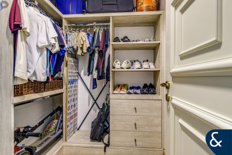 Купить квартиру в Golden Mile, Пальма Джумейра, Дубай: 3 спальни, 309м², № 75789 - фото 21