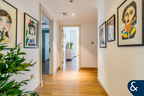 Купить квартиру в Golden Mile, Пальма Джумейра, Дубай: 3 спальни, 309м², № 75789 - фото 5